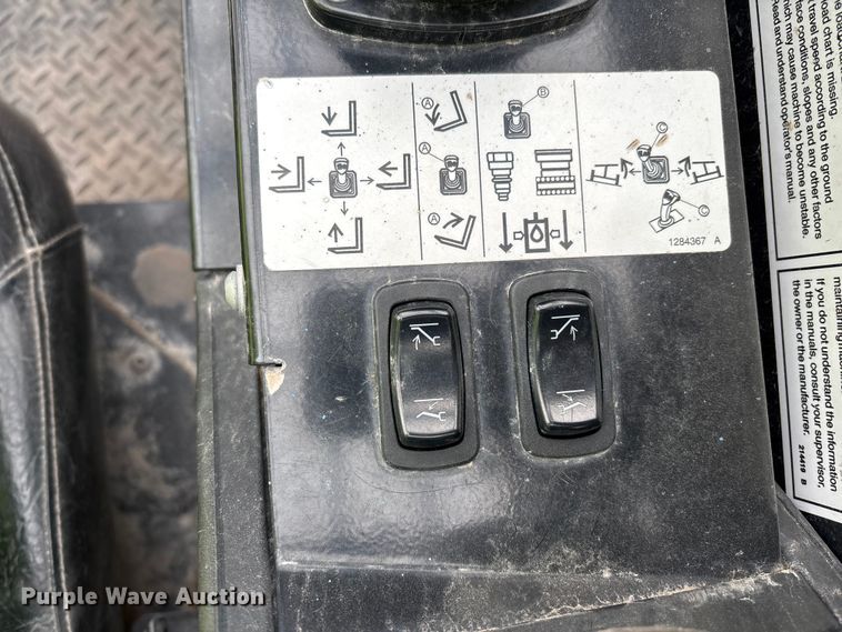 image for item YA1427 2020 Genie GTH-1056 telehandler