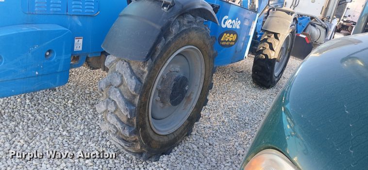 image for item YA1427 2020 Genie GTH-1056 telehandler