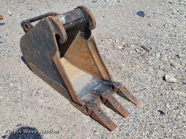image for item YA1549 Bobcat mini excavator bucket
