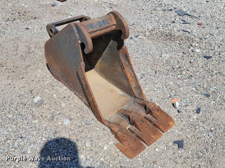 image for item YA1550 Bobcat mini excavator bucket