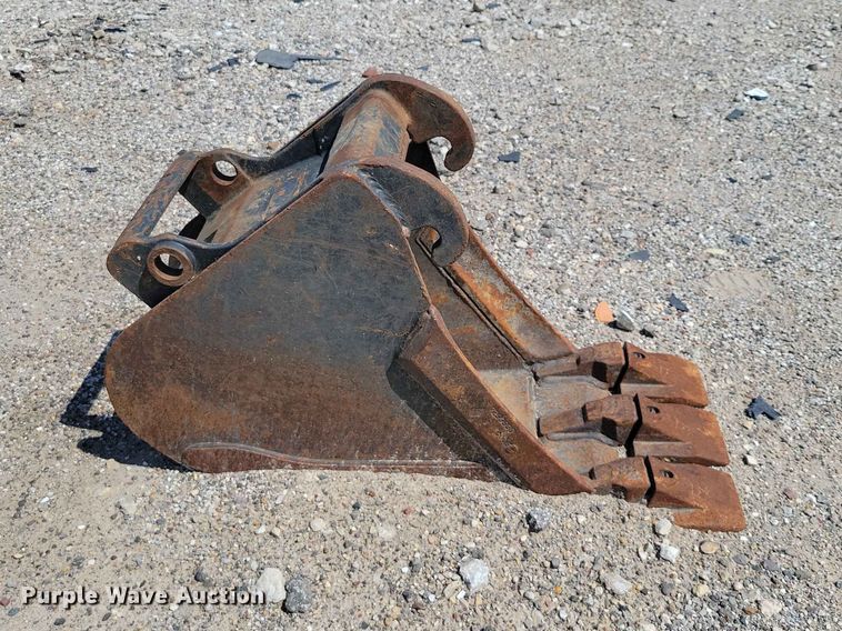 image for item YA1550 Bobcat mini excavator bucket