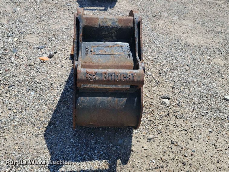 image for item YA1550 Bobcat mini excavator bucket