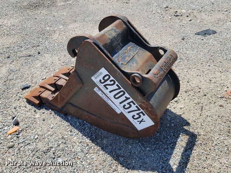 image for item YA1550 Bobcat mini excavator bucket
