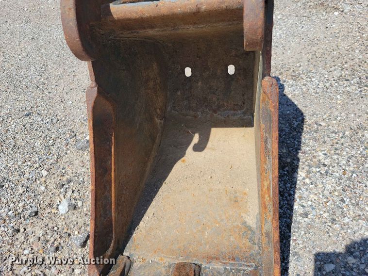 image for item YA1550 Bobcat mini excavator bucket