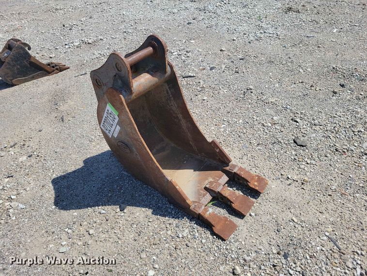 image for item YA1551 Strickland mini excavator bucket