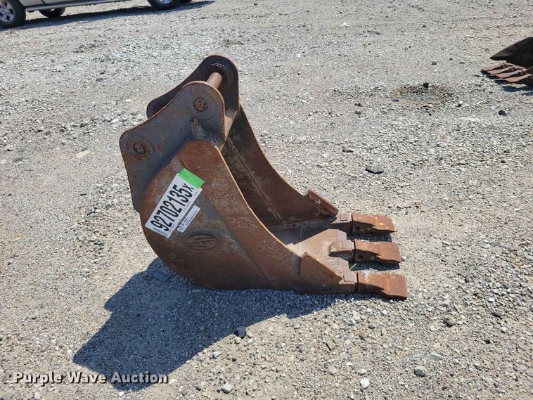 image for item YA1551 Strickland mini excavator bucket