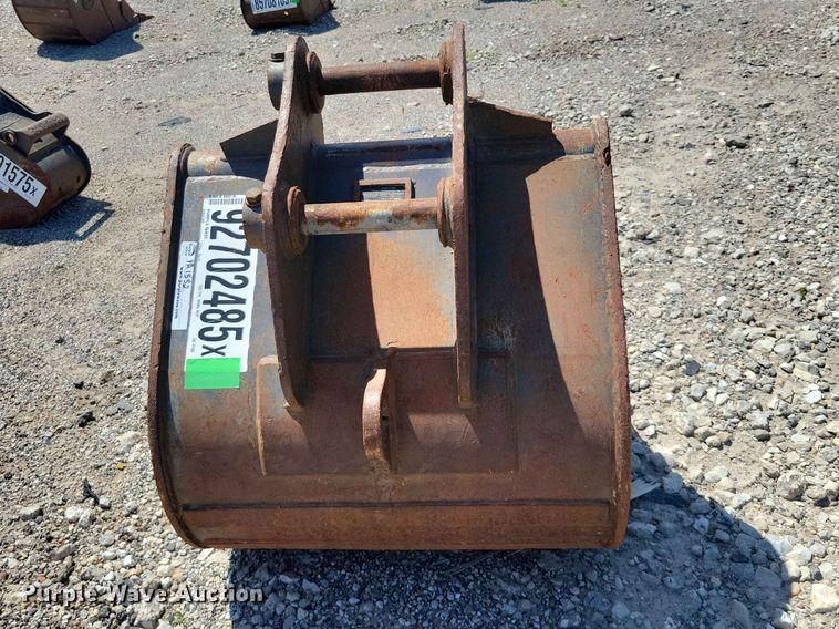 image for item YA1552 Strickland mini excavator bucket
