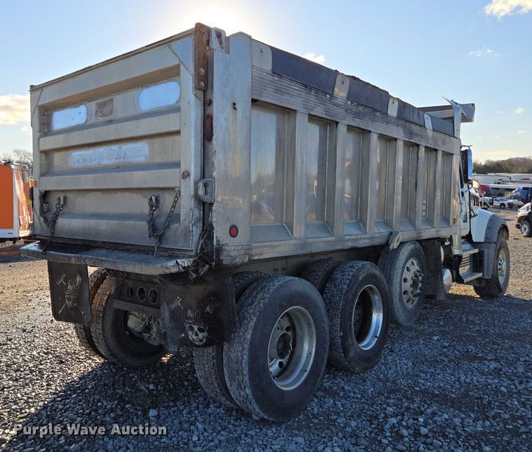 image for item YA1742 2020 Mack Granite GR64F dump truck