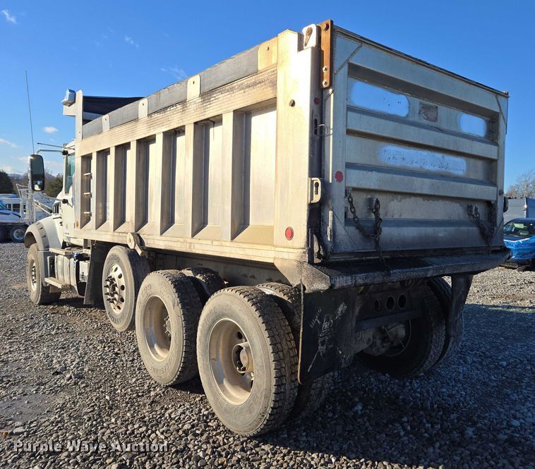 image for item YA1742 2020 Mack Granite GR64F dump truck