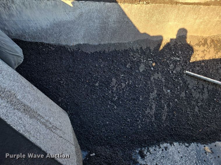 image for item YA1742 2020 Mack Granite GR64F dump truck