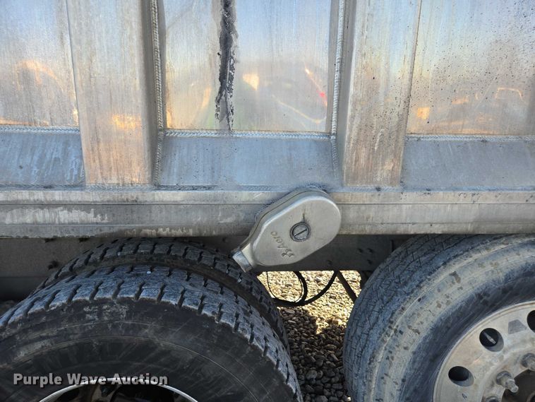 image for item YA1742 2020 Mack Granite GR64F dump truck