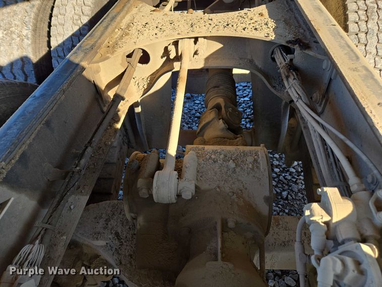image for item YA1742 2020 Mack Granite GR64F dump truck