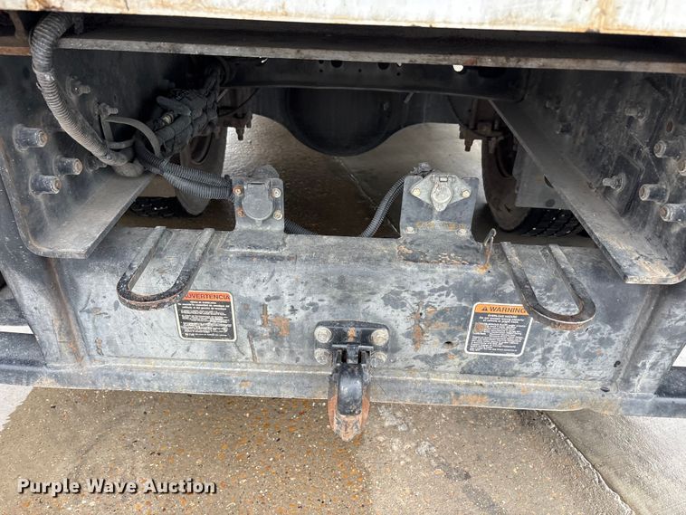 image for item YA2806 2015 Ford F750 Super Duty forestry bucket truck