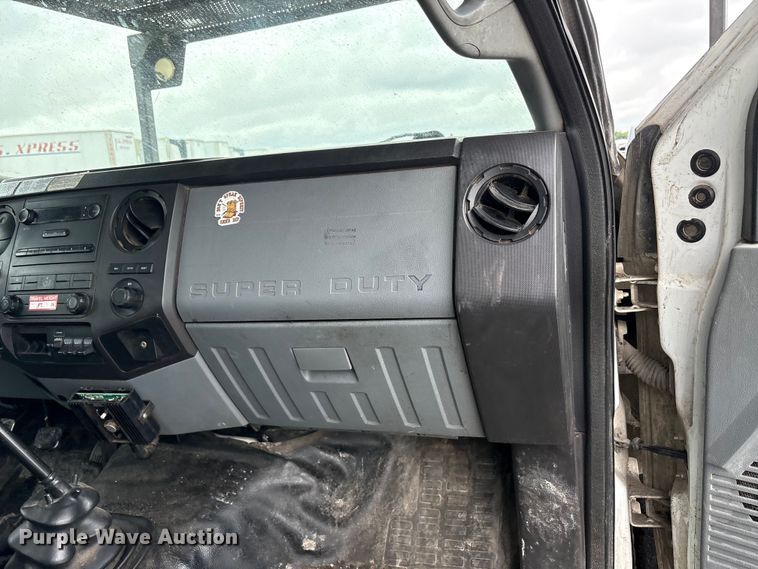 image for item YA2806 2015 Ford F750 Super Duty forestry bucket truck
