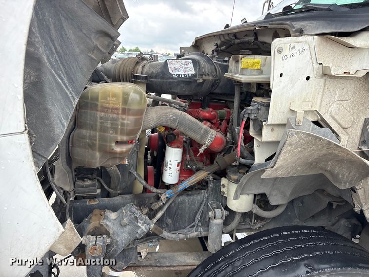 image for item YA2806 2015 Ford F750 Super Duty forestry bucket truck