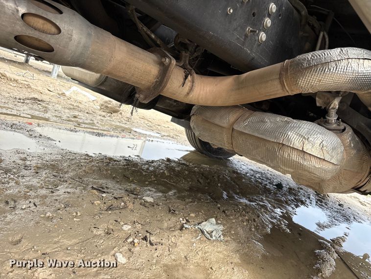 image for item YA2808 2017 Ford F750  forestry bucket truck