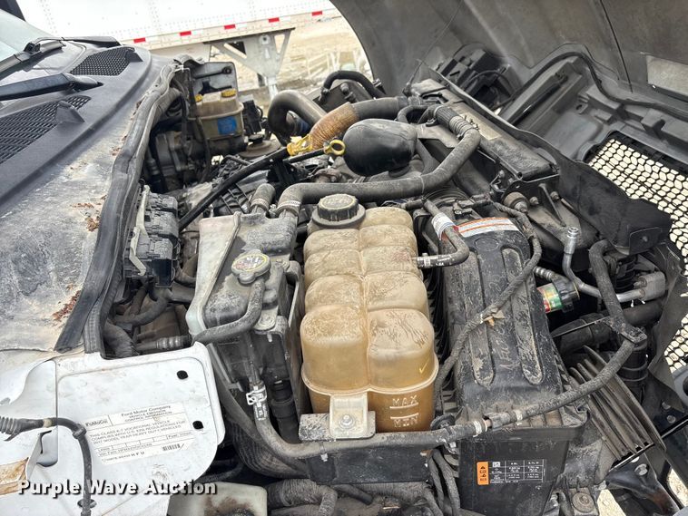 image for item YA2808 2017 Ford F750  forestry bucket truck