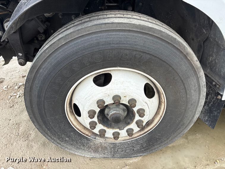 image for item YA2808 2017 Ford F750  forestry bucket truck