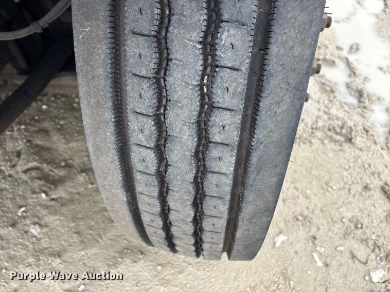image for item YA2808 2017 Ford F750  forestry bucket truck