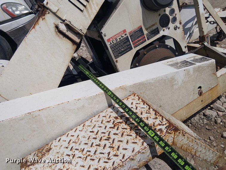 image for item YA2821 2009 Altec WC-126 wood chipper