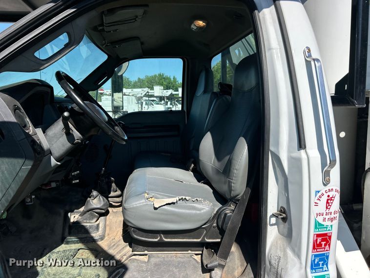 image for item YA2823 2015 Ford F750 Super Duty forestry bucket truck