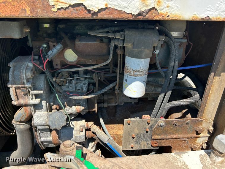 image for item YA2824 Bandit 200XP wood chipper