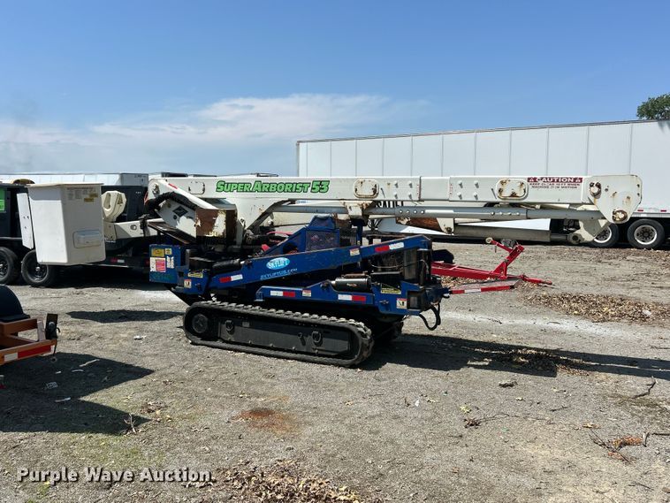 image for item YA2826 2014 SkyLift 53TD tracked boom lift