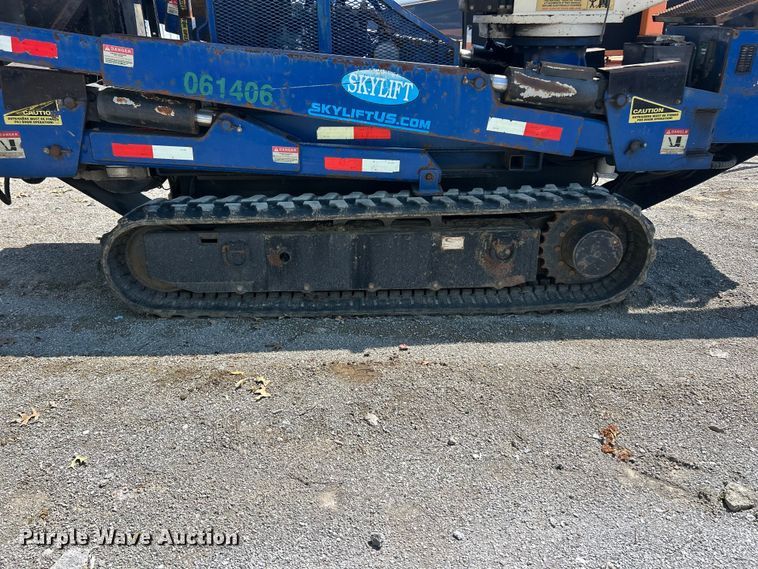 image for item YA2826 2014 SkyLift 53TD tracked boom lift