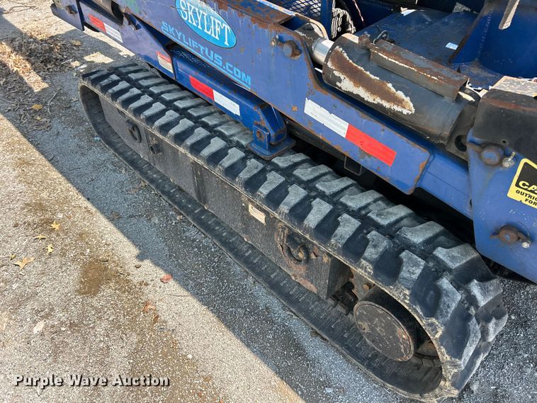 image for item YA2826 2014 SkyLift 53TD tracked boom lift