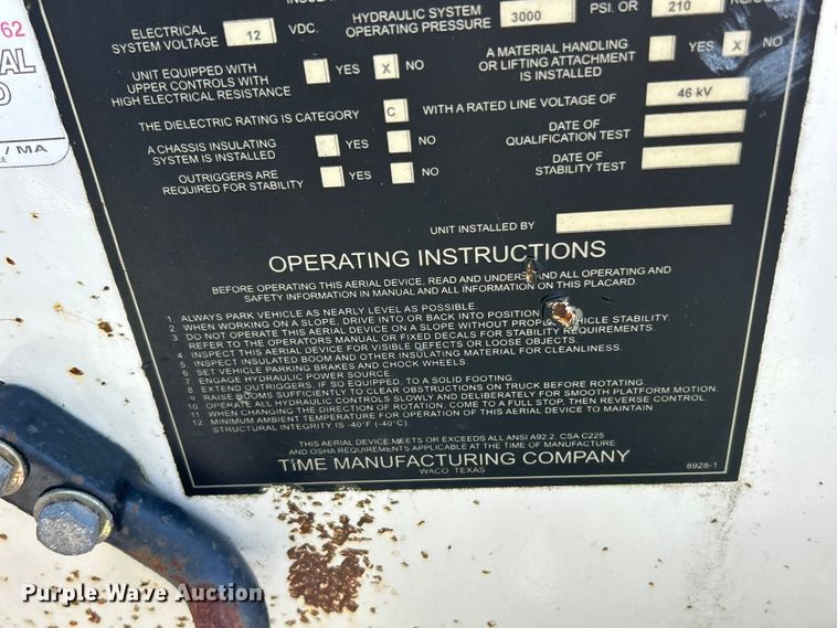 image for item YA2826 2014 SkyLift 53TD tracked boom lift