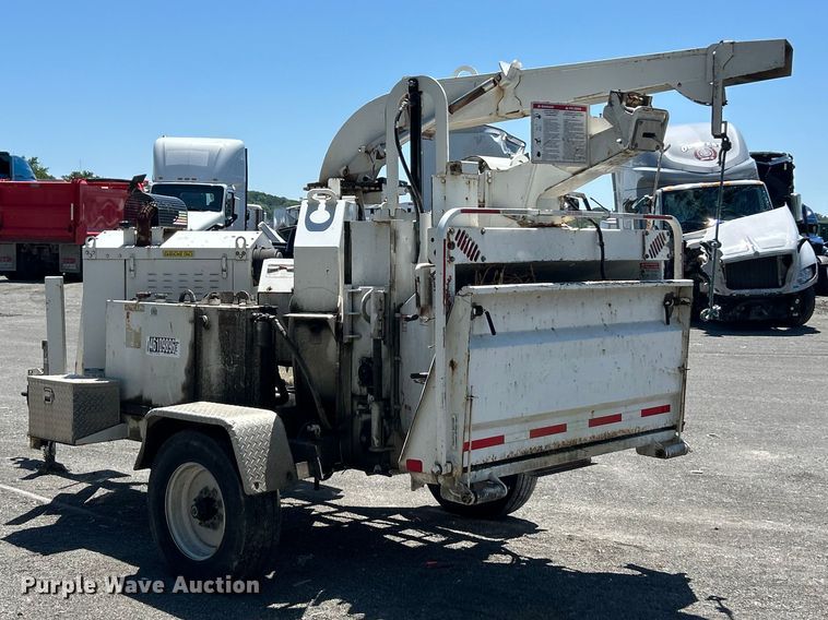 image for item YA2830 Bandit 255XD wood chipper
