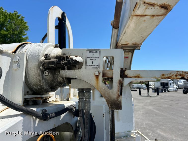 image for item YA2830 Bandit 255XD wood chipper