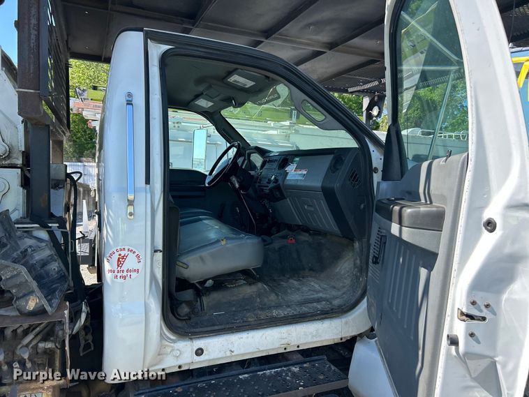 image for item YA2833 2015 Ford F750 Super Duty forestry bucket truck