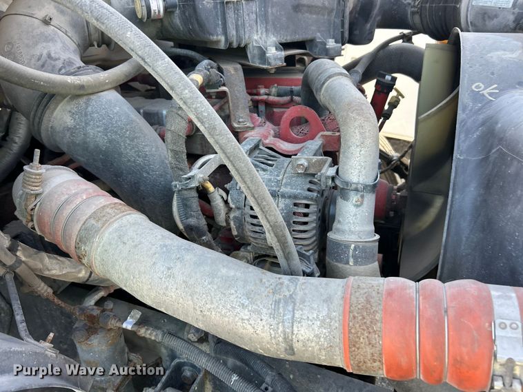 image for item YA2833 2015 Ford F750 Super Duty forestry bucket truck