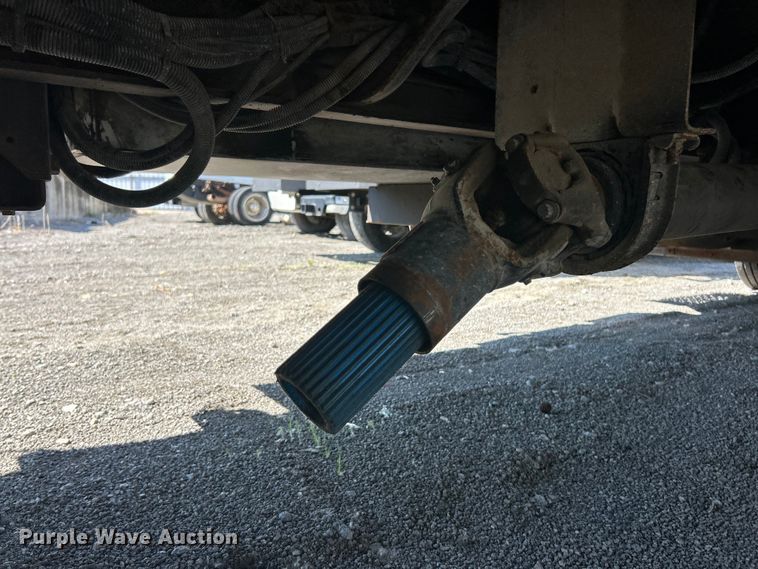 image for item YA2833 2015 Ford F750 Super Duty forestry bucket truck