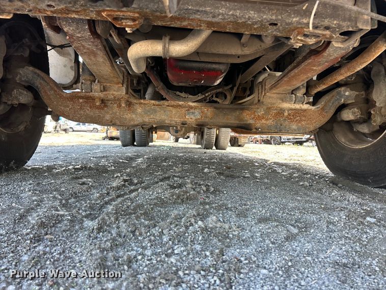 image for item YA2833 2015 Ford F750 Super Duty forestry bucket truck