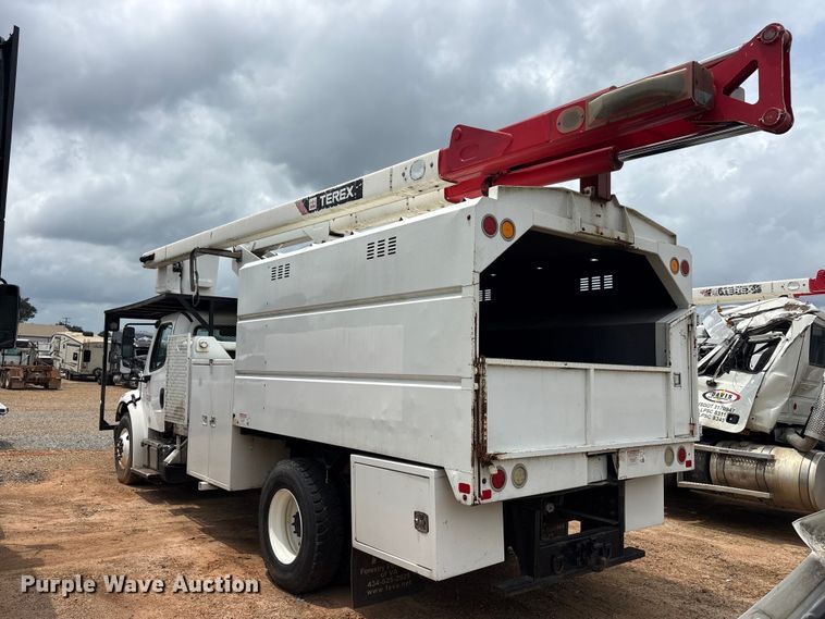 image for item YA2844 2015 Freightliner Business Class M2 forestry bucket truck
