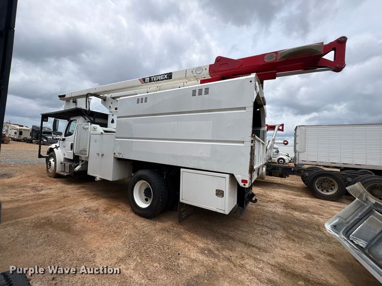 image for item YA2844 2015 Freightliner Business Class M2 forestry bucket truck