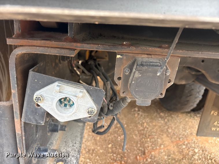 image for item YA2844 2015 Freightliner Business Class M2 forestry bucket truck