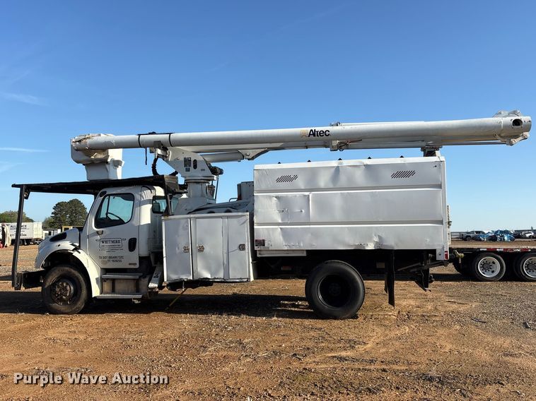 image for item YA2864 2011 Freightliner Business Class M2 forestry bucket truck
