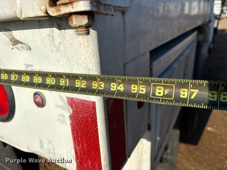 image for item YA2864 2011 Freightliner Business Class M2 forestry bucket truck