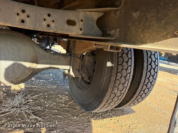image for item YA2864 2011 Freightliner Business Class M2 forestry bucket truck