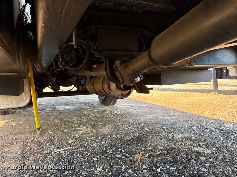 image for item YA2864 2011 Freightliner Business Class M2 forestry bucket truck