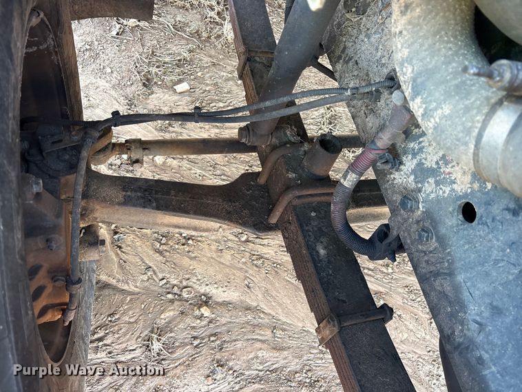 image for item YA2864 2011 Freightliner Business Class M2 forestry bucket truck