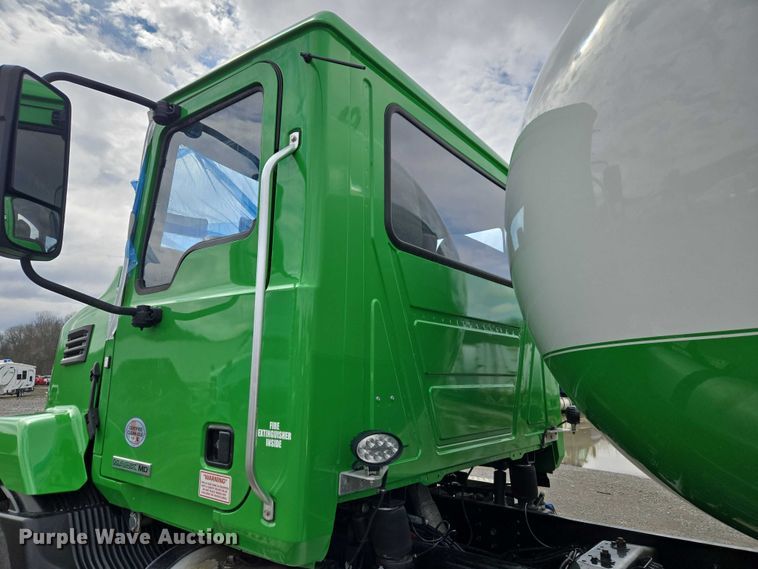 image for item YA2884 2023 Mack MD propane delivery truck