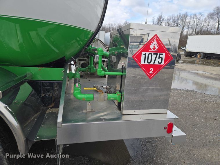 image for item YA2884 2023 Mack MD propane delivery truck