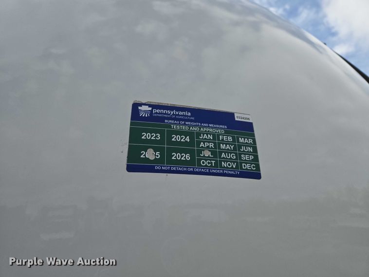 image for item YA2884 2023 Mack MD propane delivery truck