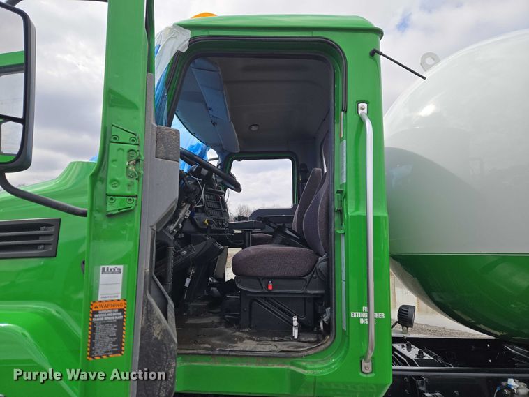 image for item YA2884 2023 Mack MD propane delivery truck