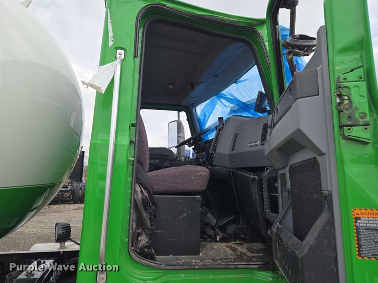 image for item YA2884 2023 Mack MD propane delivery truck