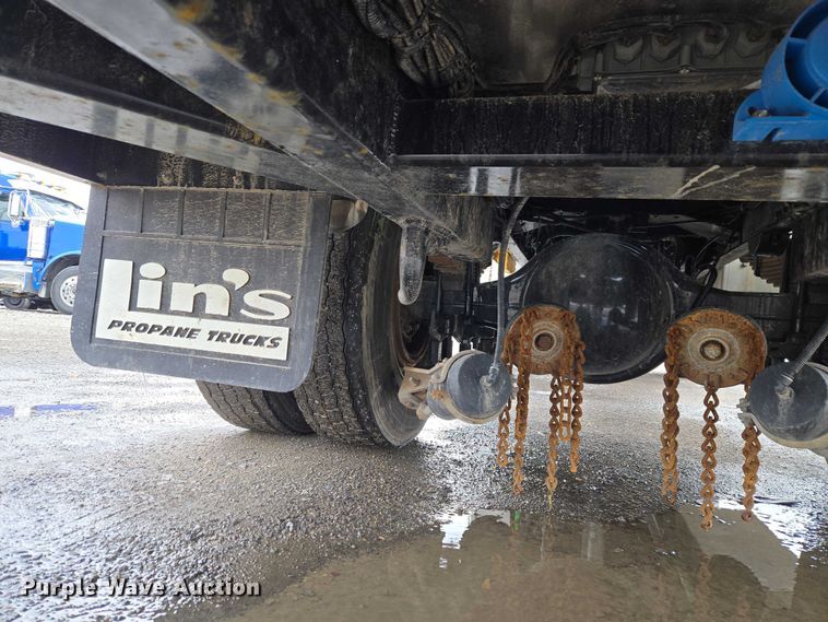 image for item YA2884 2023 Mack MD propane delivery truck